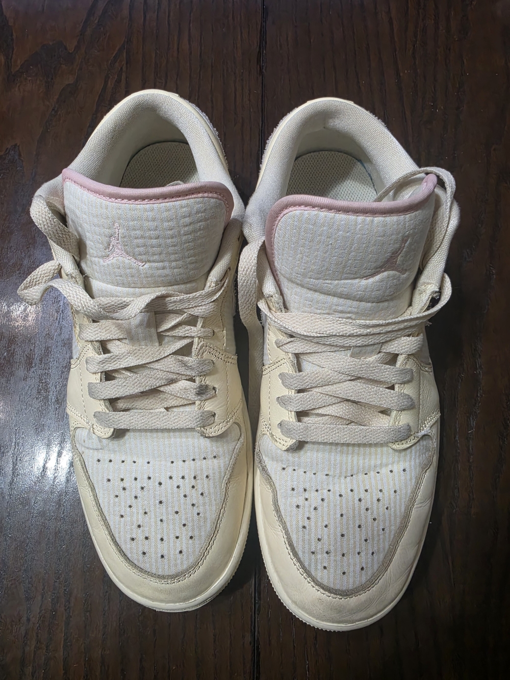 Women Jordan Cream and Light Pink Low-Top Sneakers